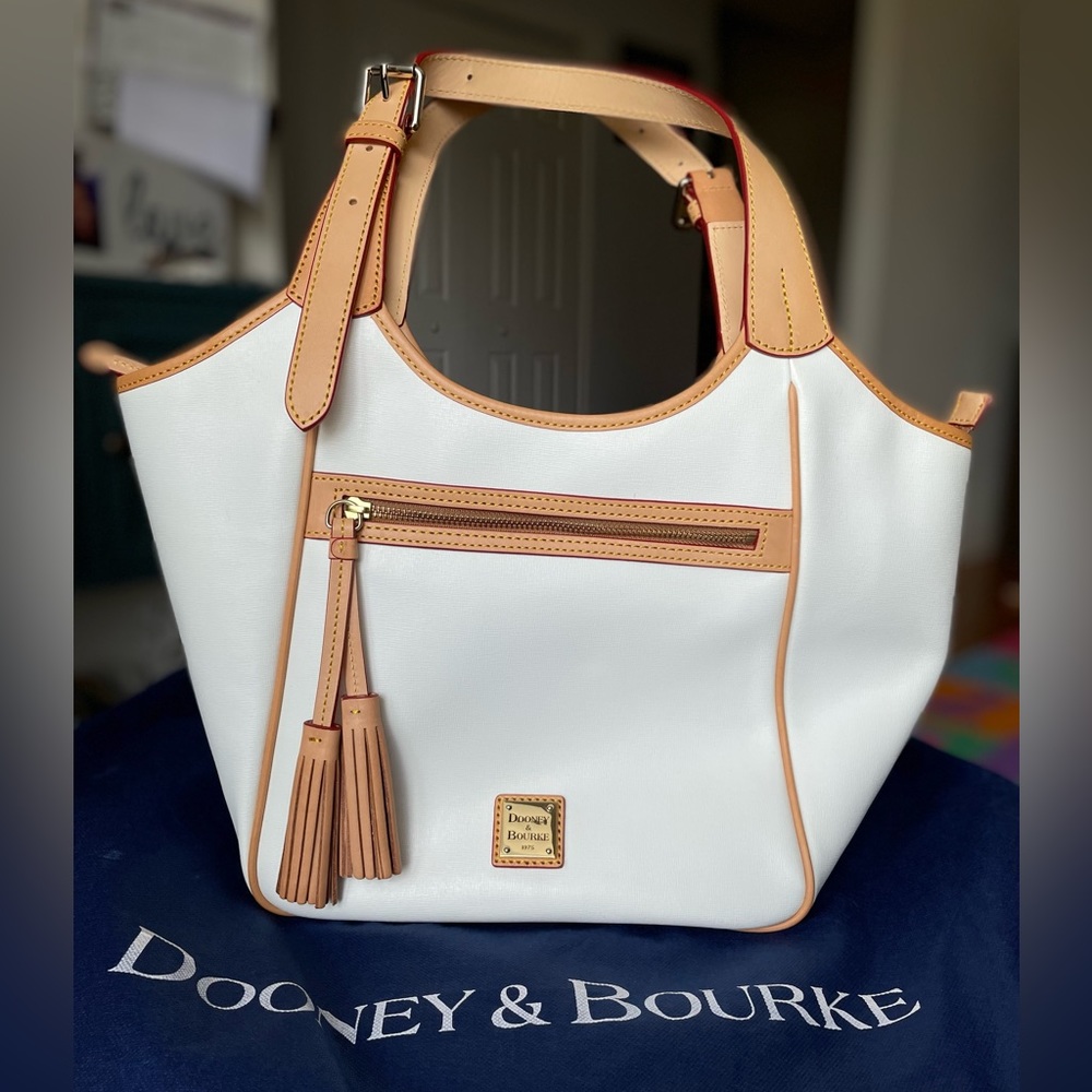 Dooney & Bourke Shoulder Bag